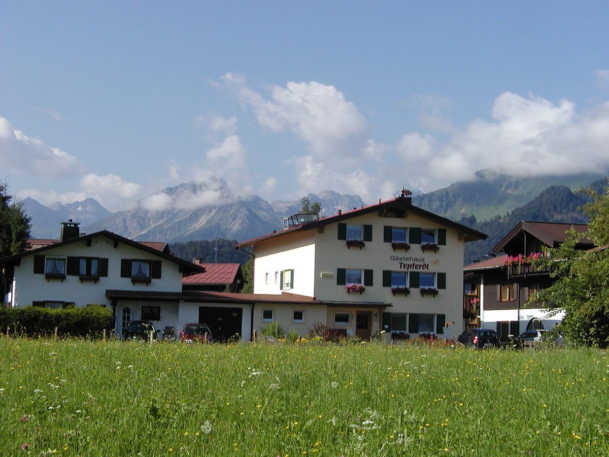 Alpenflair Ferienwohnungen Gaestehaus Tepferdt Oberstdorf Exterior photo